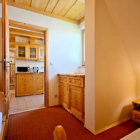 홈스테이 Forster House - Blisko Centrum 자코파네