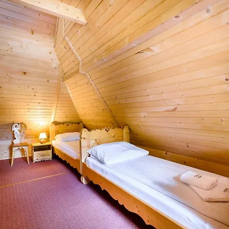 Forster House - Blisko Centrum Homestay